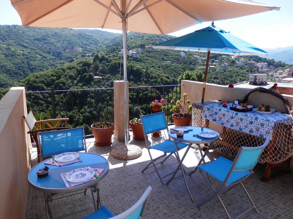 Al Fakhar Bed and Breakfast Ficarra Exterior foto